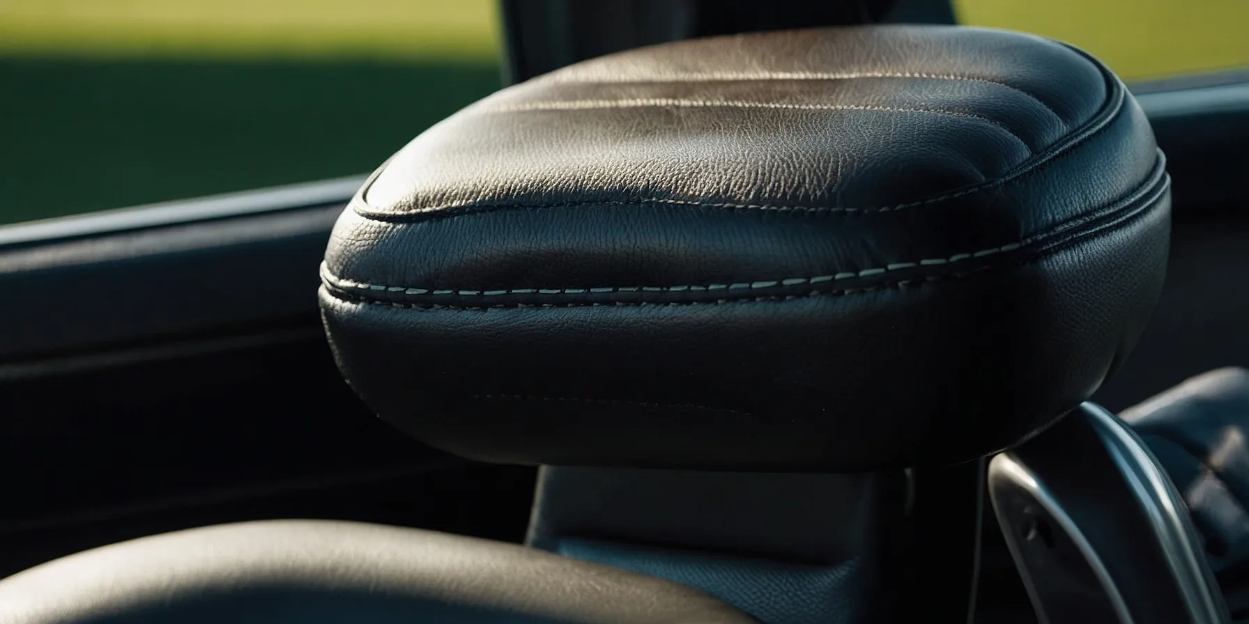 How Wide Is A Golf Cart Seat? 2 What is the typical width of a golf cart seat?